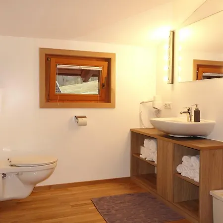 Haus Tomasini Апартаменты